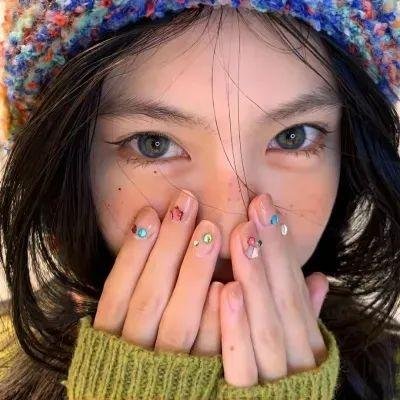 疯狂小世界 在线观看封面